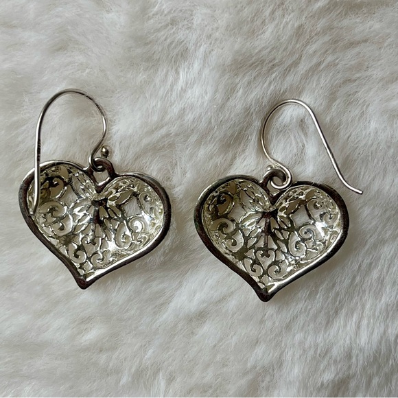 ATI BR TH | Silver Plated Heart Hollow Filigree Style Drop Wire Ear Hoops - Picture 5 of 10